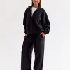 3626-go-to-oversized-quarter-zip-sweater-black-5.webp Go-To Oversized Quarter Zip Sweater - Black