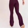 365-fusion-v-contour-high-rise-flared-petite-legging-pockets-cherry-lacquer-2.webp Fusion V-Contour High-Rise Flared Petite Legging Pockets - Cherry Lacquer