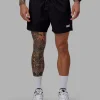 3671-daily-5-short-black-white-2.webp Daily 5" Short - Black-White