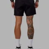 3671-daily-5-short-black-white-4.webp Daily 5" Short - Black-White