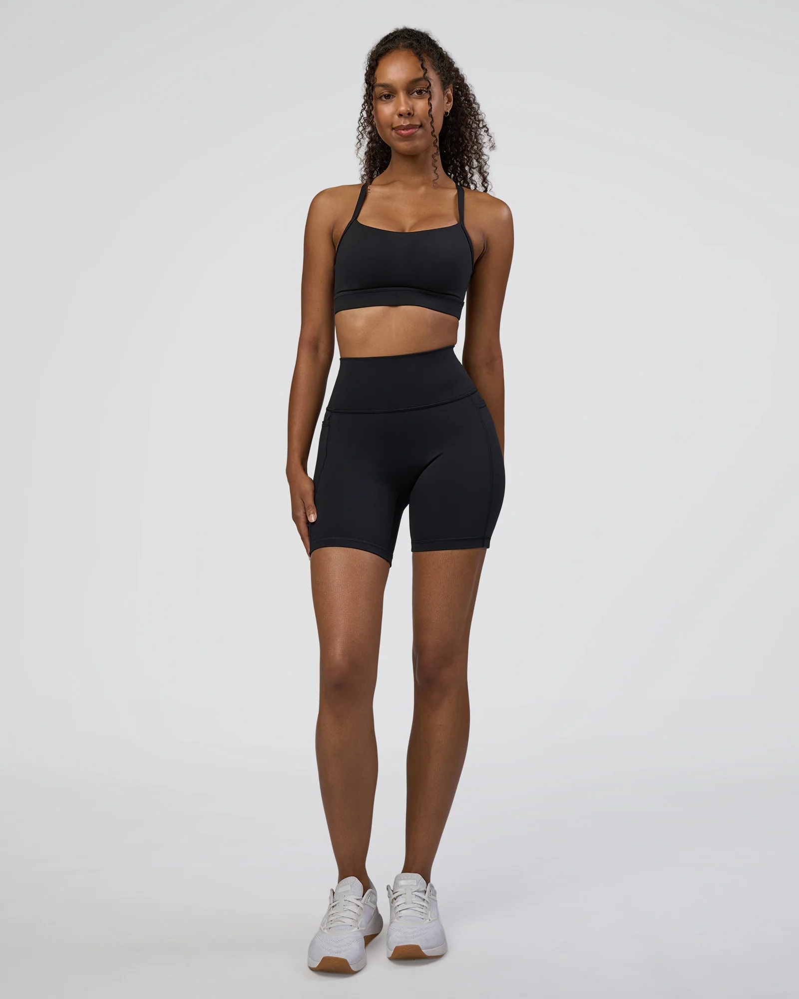 3699-fusion-ultra-high-rise-6-short-pockets-black-2.webp Fusion Ultra High-Rise 6" Short Pockets - Black