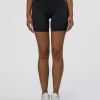 3699-fusion-ultra-high-rise-6-short-pockets-black-6.webp Fusion Ultra High-Rise 6" Short Pockets - Black