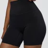Elixir Ultra High-Rise 6" Short - Black