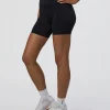 Elixir Ultra High-Rise 6" Short - Black