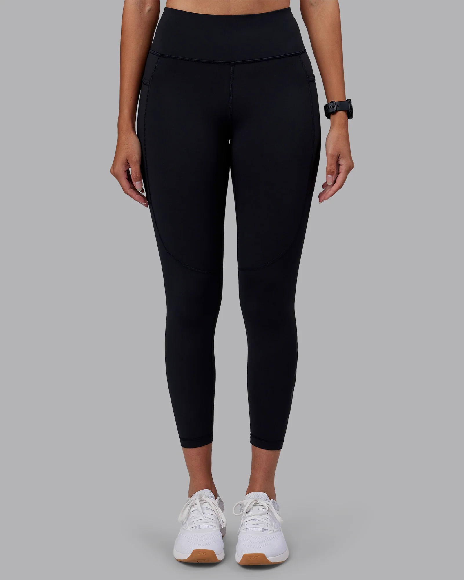 3717-rep-ultra-high-rise-7-8-legging-pockets-black-black-5.webp Rep Ultra High-Rise 7/8 Legging Pockets - Black-Black