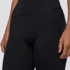 3726-fusion-ultra-high-rise-7-8-legging-pockets-black-10.webp Fusion Ultra High-Rise 7/8 Legging Pockets - Black