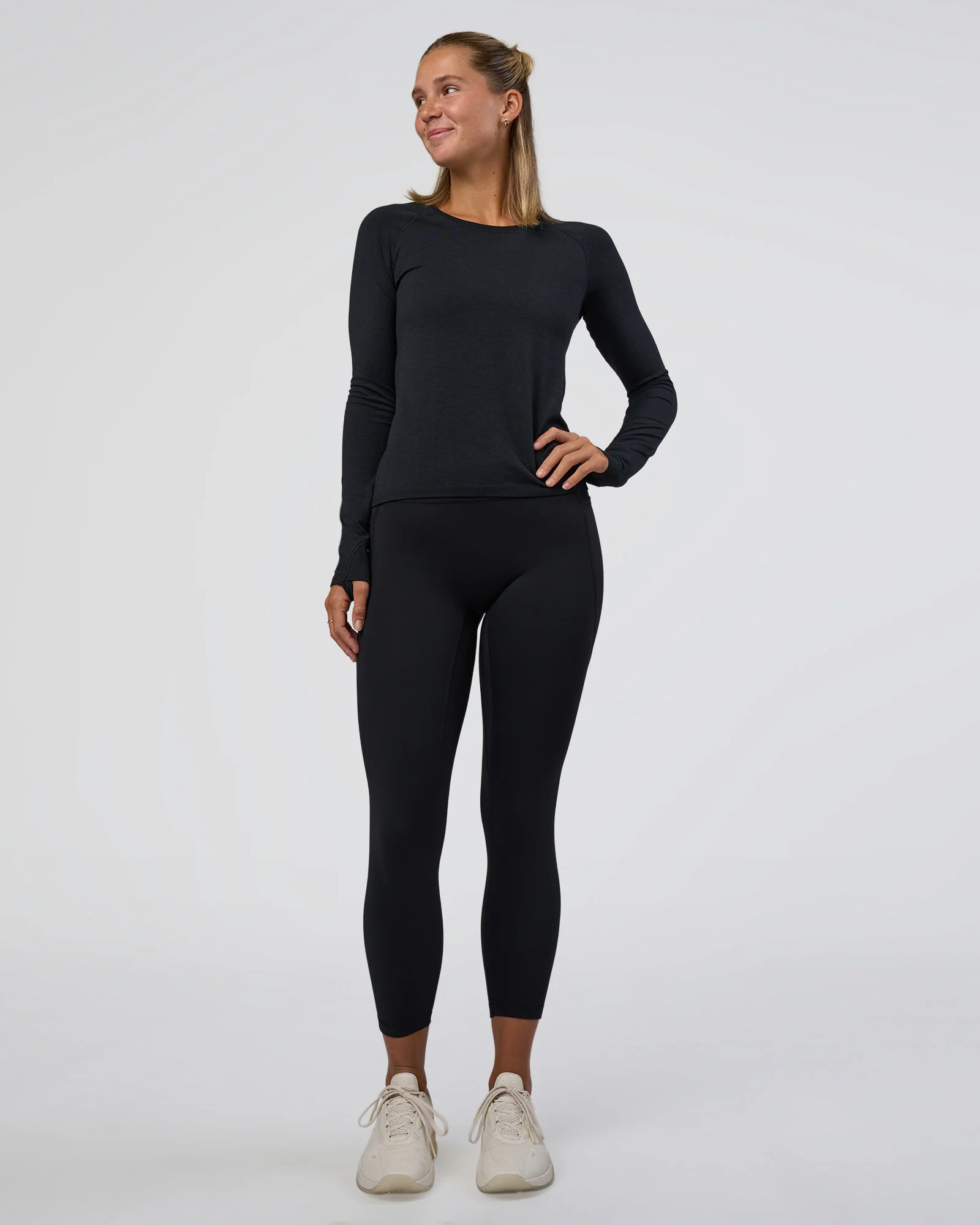 3726-fusion-ultra-high-rise-7-8-legging-pockets-black-5.webp Fusion Ultra High-Rise 7/8 Legging Pockets - Black