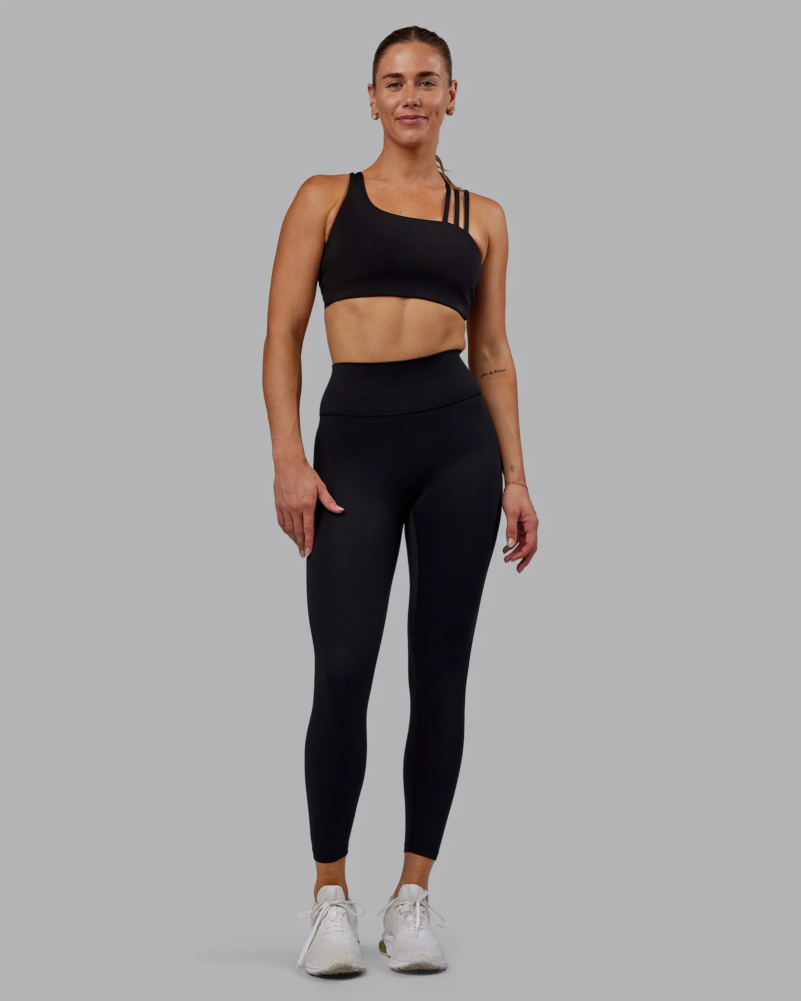 3735-fusion-ultra-high-rise-7-8-legging-black-1.webp Fusion Ultra High-Rise 7/8 Legging - Black