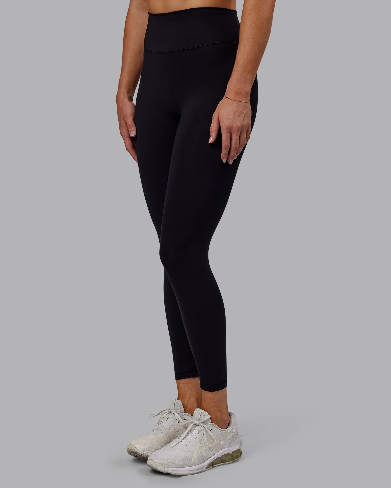 3735-fusion-ultra-high-rise-7-8-legging-black-2.webp Fusion Ultra High-Rise 7/8 Legging - Black