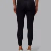 3735-fusion-ultra-high-rise-7-8-legging-black-4.webp Fusion Ultra High-Rise 7/8 Legging - Black
