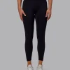 3735-fusion-ultra-high-rise-7-8-legging-black-6.webp Fusion Ultra High-Rise 7/8 Legging - Black