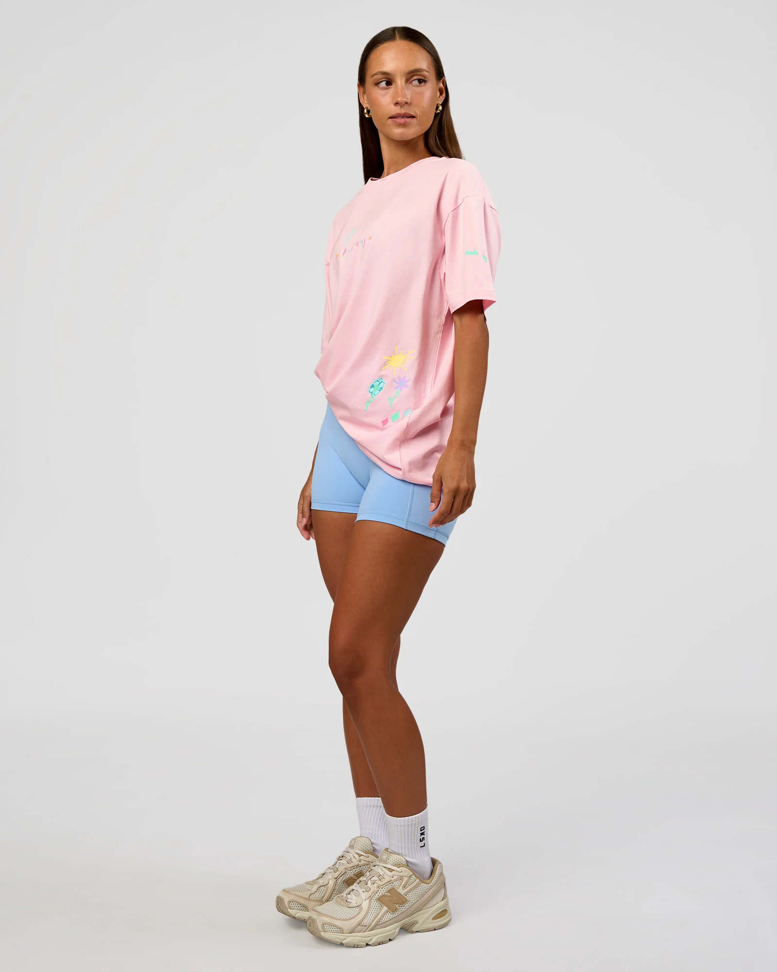 384-mother-s-day-flxcotton-oversize-tee-marshmallow-10.webp Mother's Day FLXCotton Oversize Tee - Marshmallow