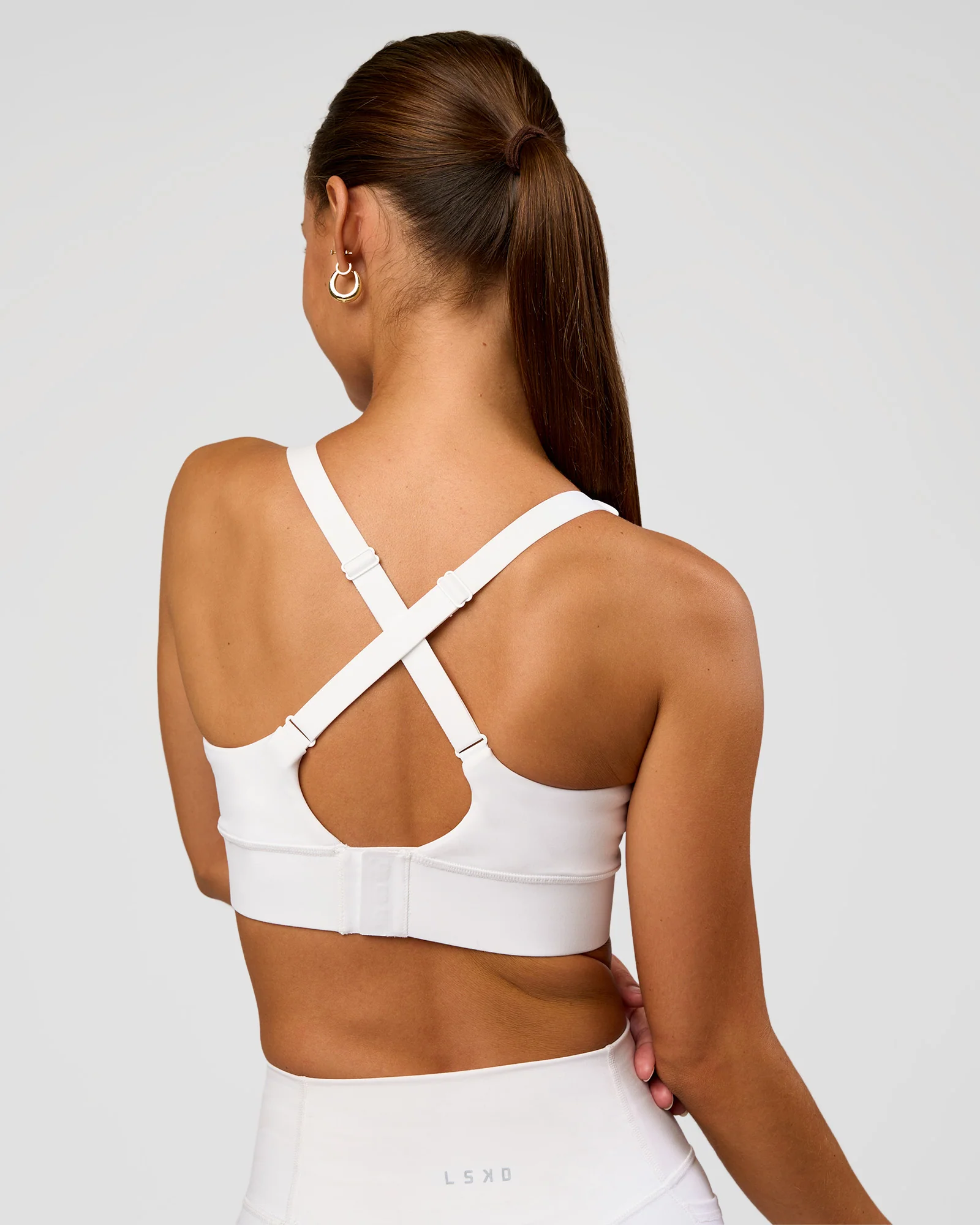 3912-accelerate-sports-bra-white-2.webp Accelerate Sports Bra - White