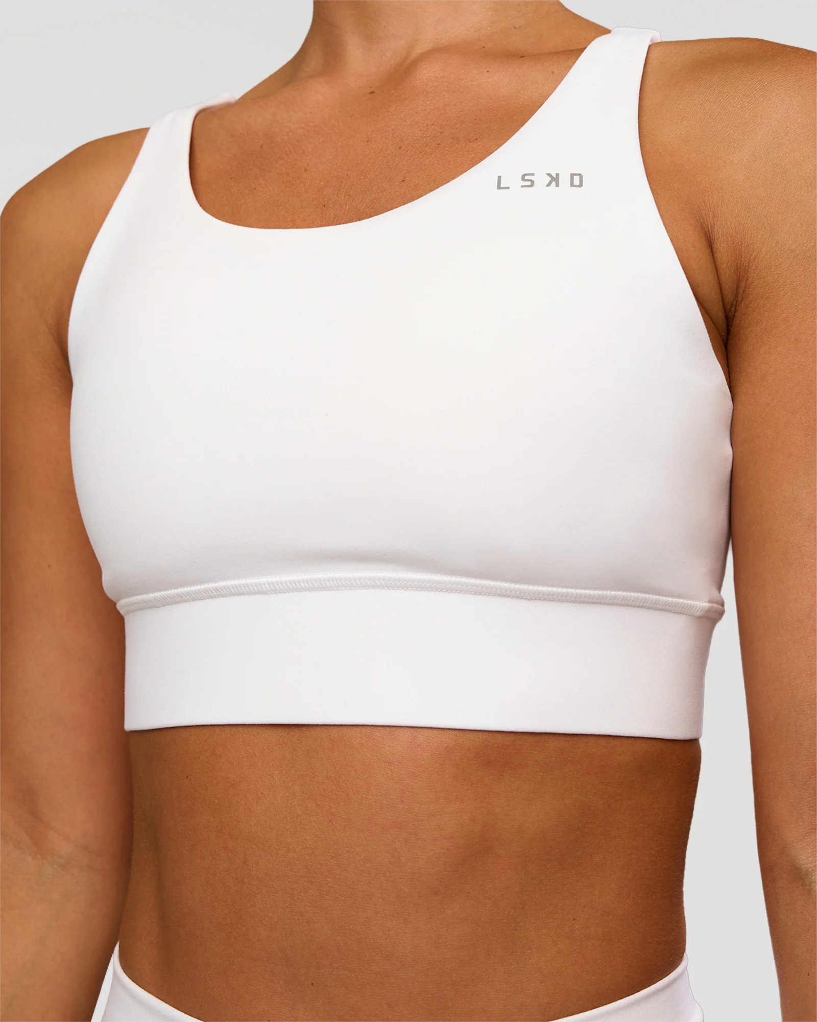 3912-accelerate-sports-bra-white-4.webp Accelerate Sports Bra - White