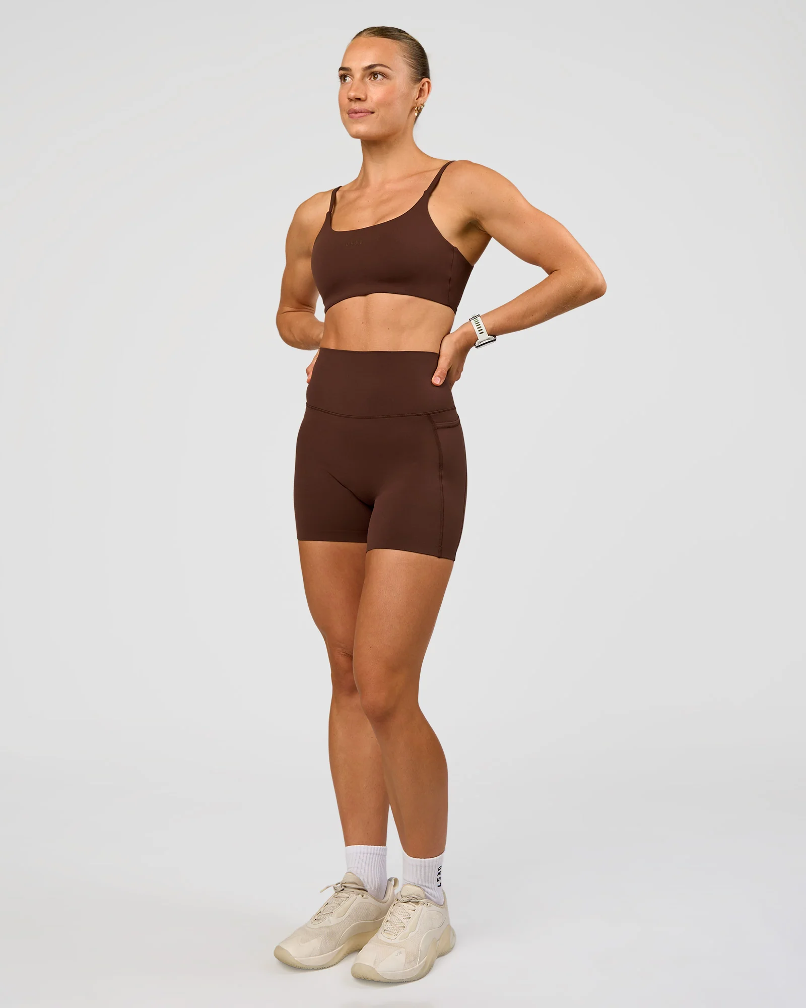 Elixir Ultra High-Rise 4" Short Pockets - Hot Chocolate