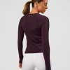 3964-aeroflx-seamless-long-sleeve-tee-midnight-plum-midnight-plum-8.webp AeroFLX+ Seamless Long Sleeve Tee - Midnight Plum/Midnight Plum