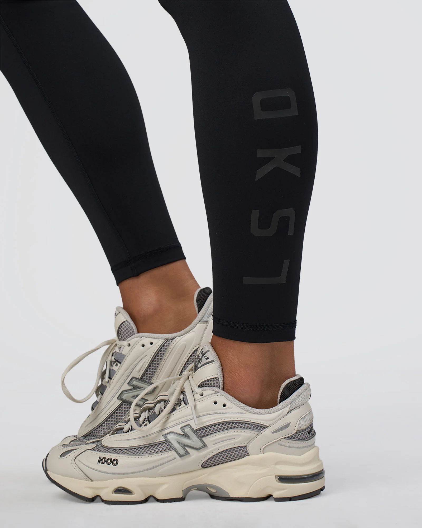 3980-rep-ultra-high-rise-full-length-legging-pockets-black-black-7.webp Rep Ultra High-Rise Full Length Legging Pockets - Black-Black