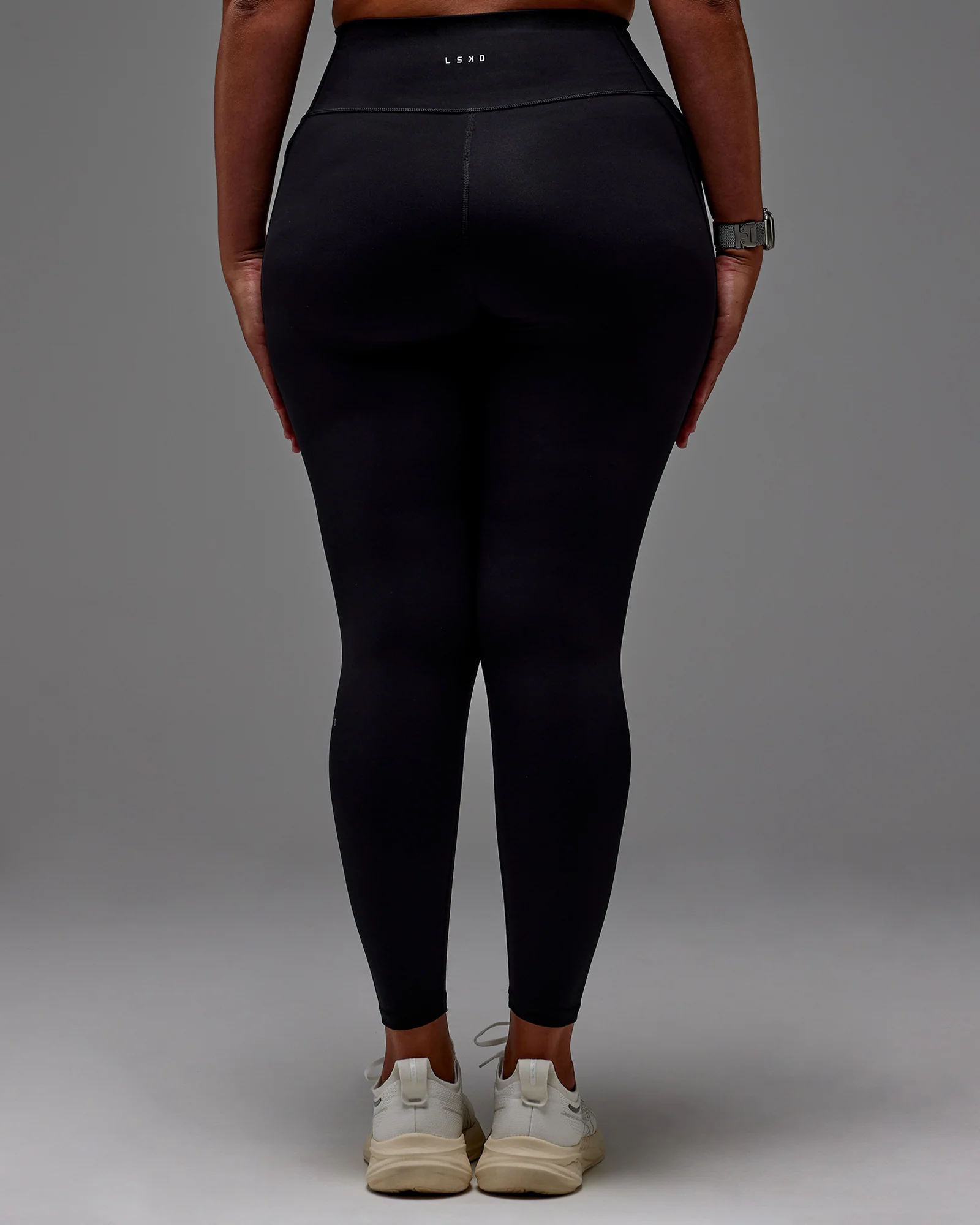 3989-fusion-ultra-high-rise-full-length-legging-pockets-black-15.webp Fusion Ultra High-Rise Full Length Legging Pockets - Black