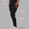 3989-fusion-ultra-high-rise-full-length-legging-pockets-black-2.webp Fusion Ultra High-Rise Full Length Legging Pockets - Black