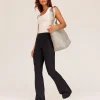 3998-fusion-ultra-high-rise-flared-legging-pockets-black-1.webp Fusion Ultra High-Rise Flared Legging Pockets - Black