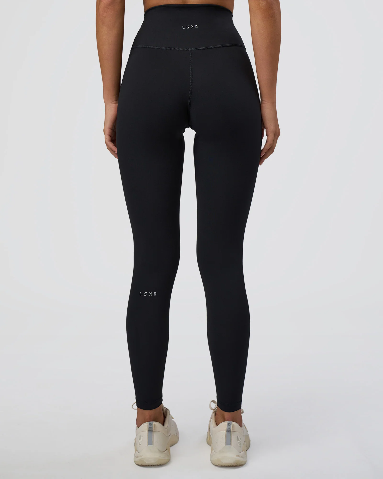 4007-fusion-ultra-high-rise-full-length-legging-black-4.webp Fusion Ultra High-Rise Full Length Legging - Black