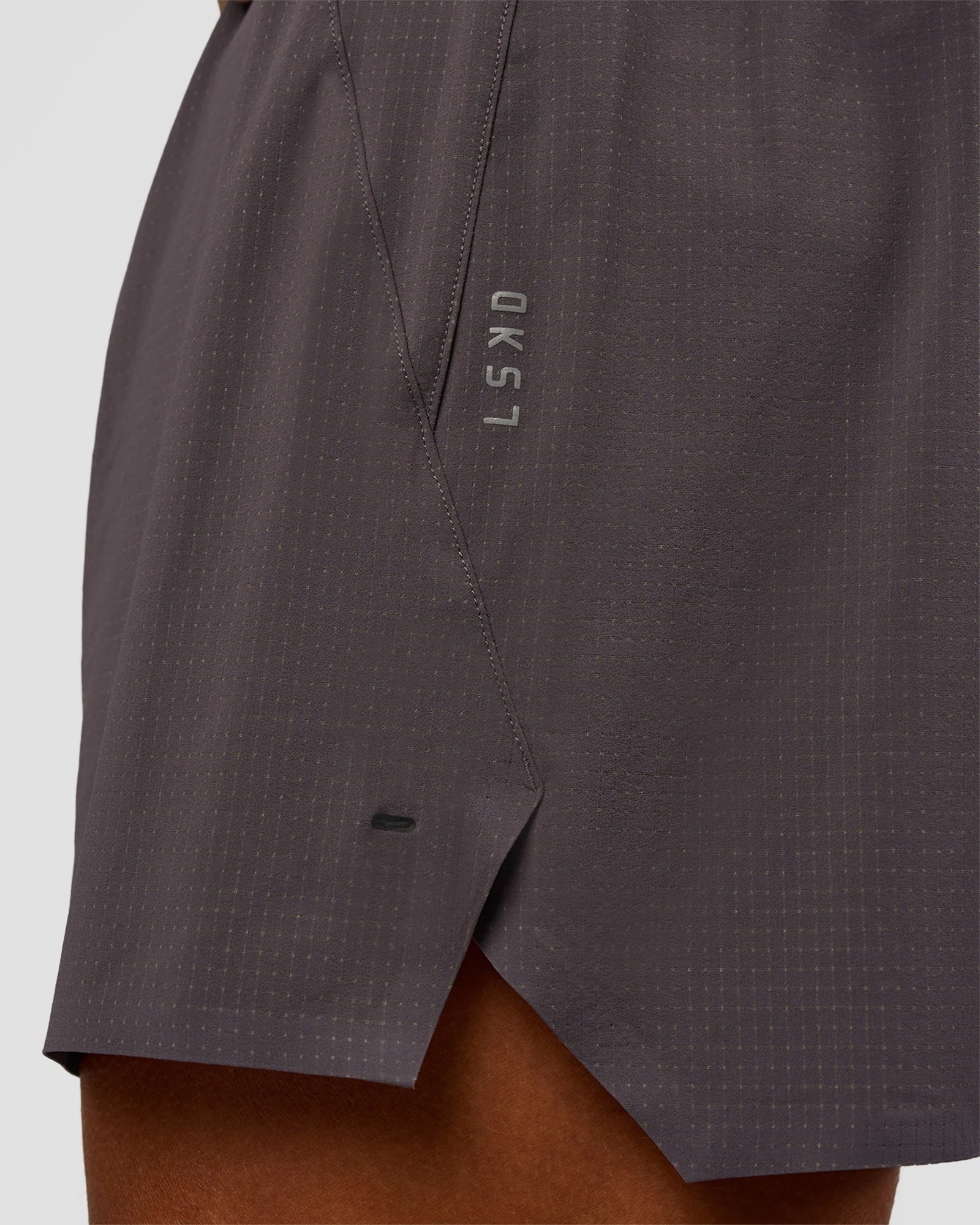 402-ultraair-5-lined-performance-short-duskstone-8.webp UltraAir 5" Lined Performance Short - Duskstone