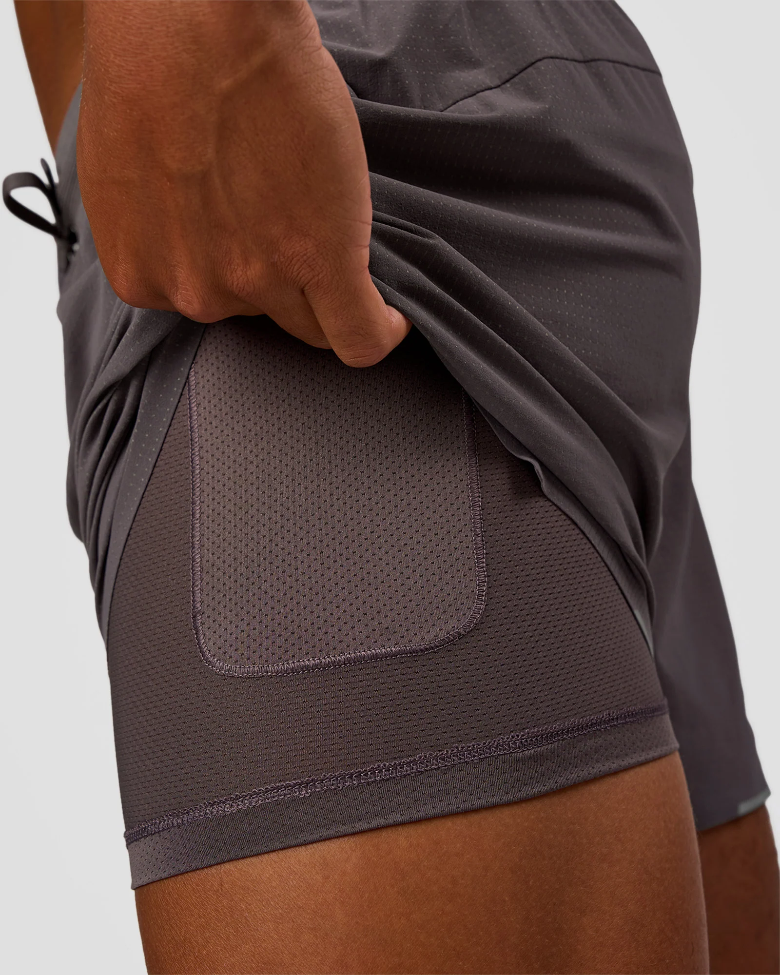 402-ultraair-5-lined-performance-short-duskstone-9.webp UltraAir 5" Lined Performance Short - Duskstone