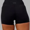 4043-elixir-ultra-high-rise-4-short-pockets-black-8.webp Elixir Ultra High-Rise 4" Short Pockets - Black