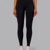 4061-fusion-thermal-ultra-high-rise-full-length-legging-pockets-black-1.webp Fusion Thermal Ultra High-Rise Full Length Legging Pockets - Black