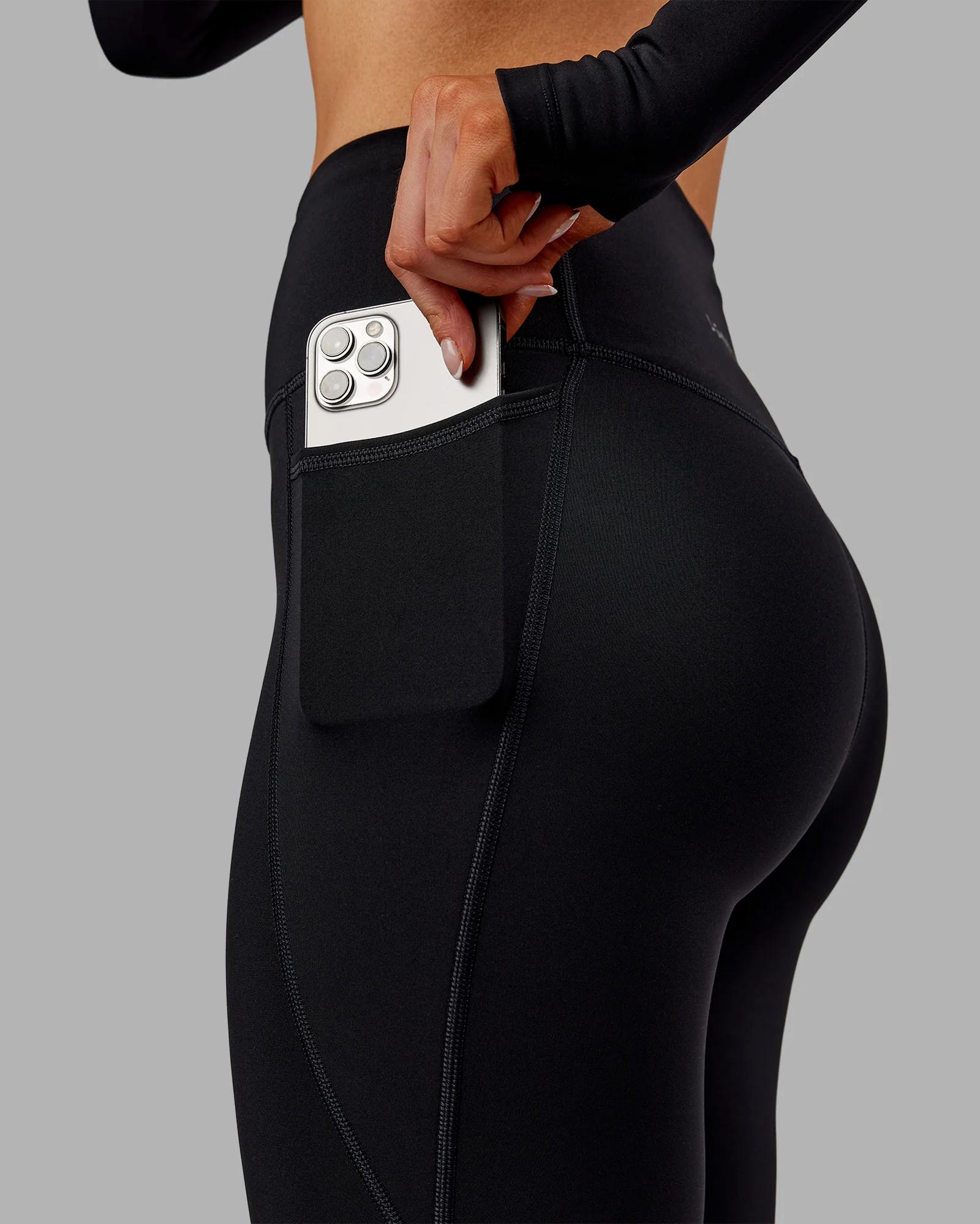 4061-fusion-thermal-ultra-high-rise-full-length-legging-pockets-black-3.webp Fusion Thermal Ultra High-Rise Full Length Legging Pockets - Black
