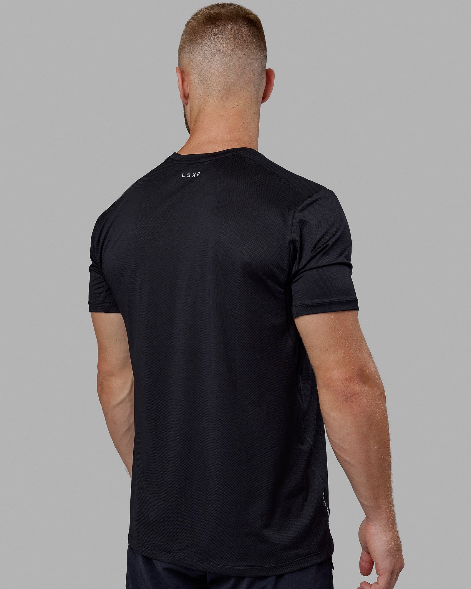 4131-pace-running-tee-black-4.jpg Pace Running Tee - Black