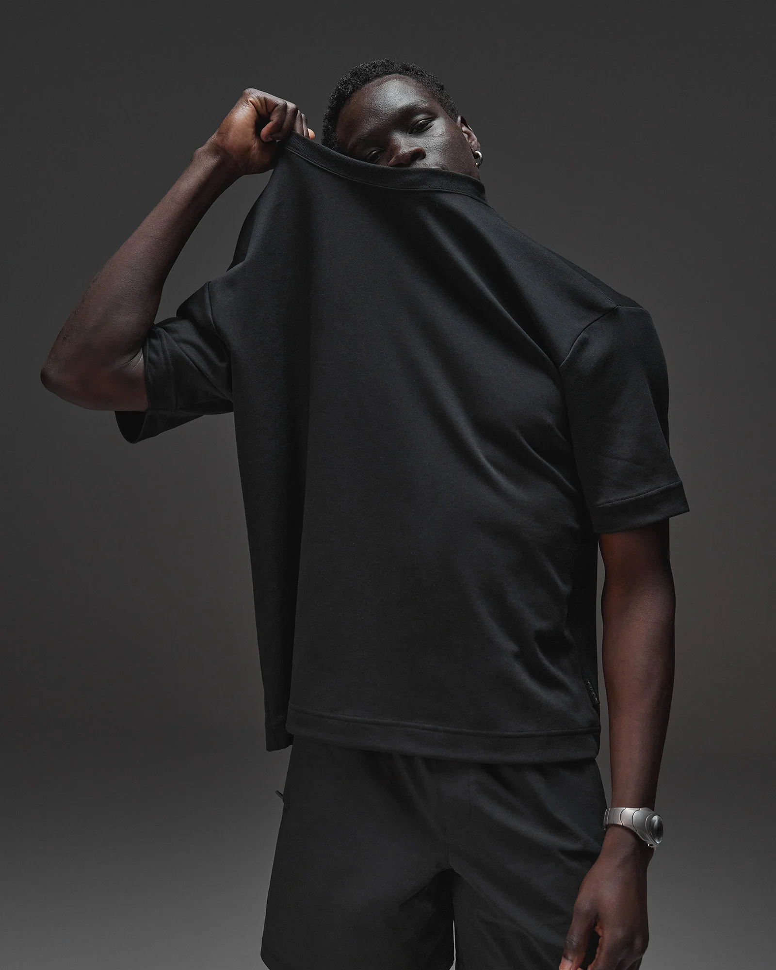 4209-afterdark-zerocrease-oversized-tee-black-1.webp AfterDark ZeroCrease Oversized Tee - Black