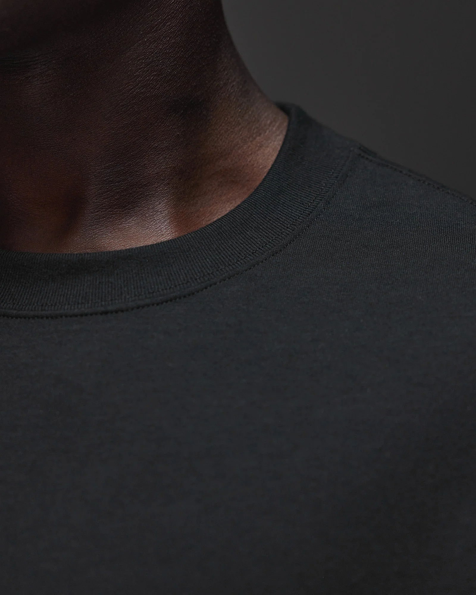 4209-afterdark-zerocrease-oversized-tee-black-11.webp AfterDark ZeroCrease Oversized Tee - Black