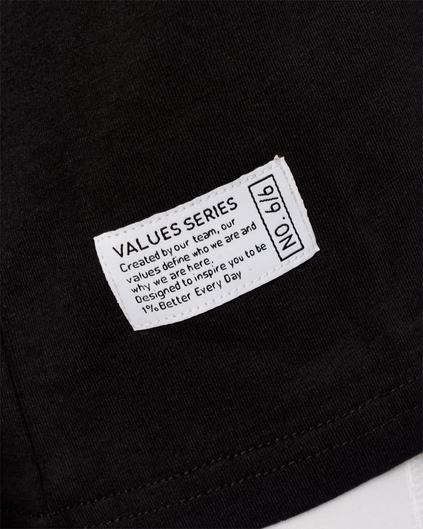 4312-vs6-flxcotton-regular-fit-tee-black-white-4.webp VS6 FLXCotton Regular Fit Tee - Black-White