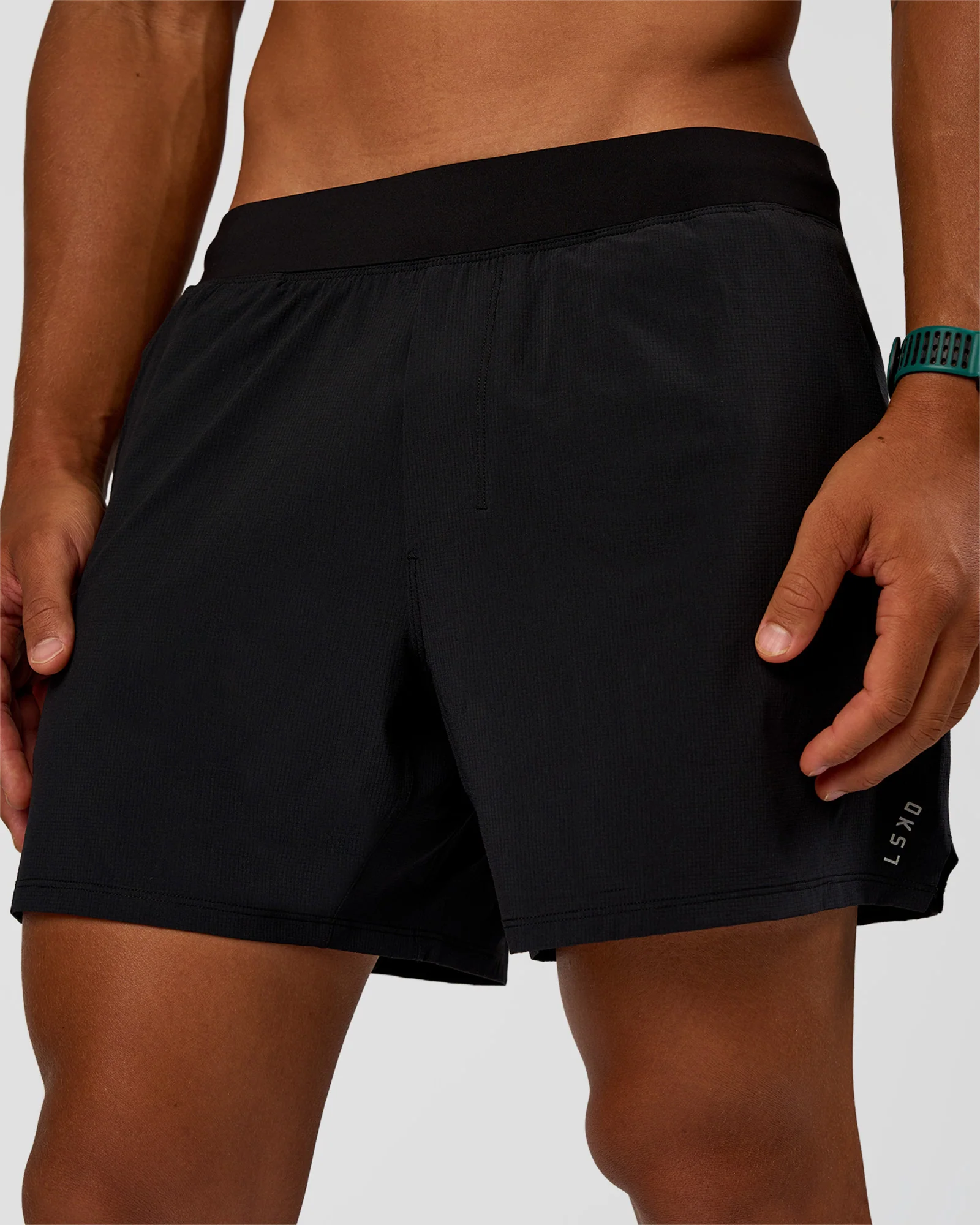 4373-functional-training-5-short-black-9.webp Functional Training 5" Short - Black