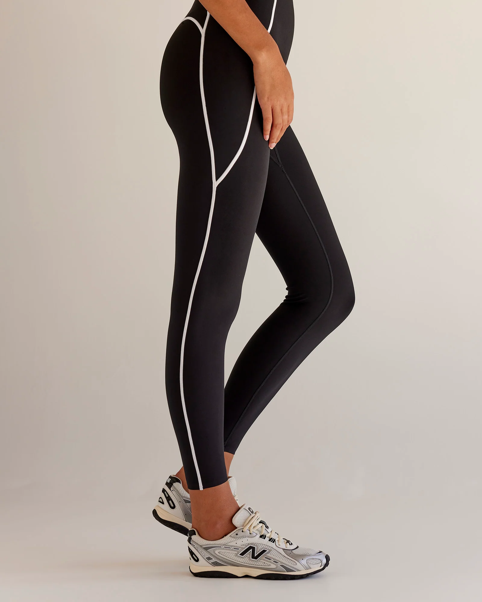 4442-power-ultra-high-rise-full-length-legging-pockets-black-1.webp Power Ultra High-Rise Full Length Legging Pockets - Black