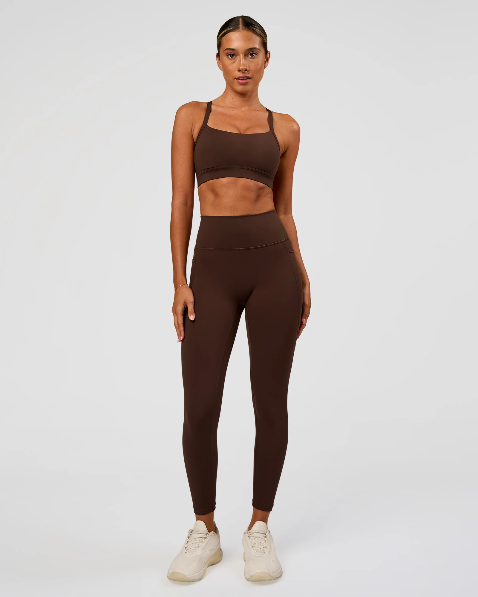 45-fusion-ultra-high-rise-7-8-legging-pockets-hot-chocolate-2.webp Fusion Ultra High-Rise 7/8 Legging Pockets - Hot Chocolate