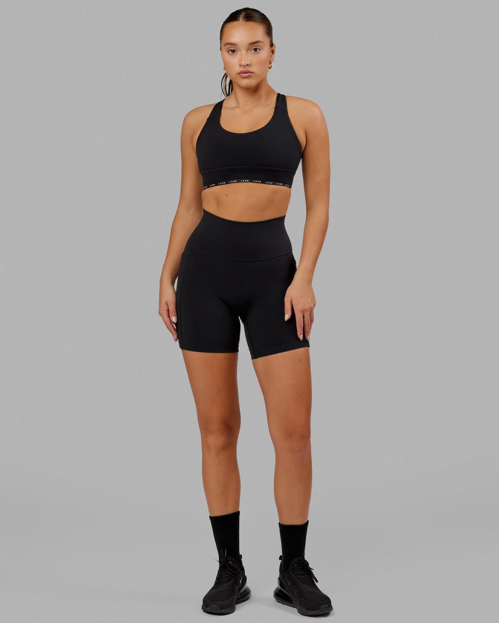 4507-o.g.-fusion-ultra-high-rise-6-short-pockets-black-3.webp O.G. Fusion Ultra High-Rise 6" Short Pockets - Black