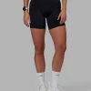 4516-rep-ultra-high-rise-6-short-pockets-black-white-7.webp Rep Ultra High-Rise 6" Short Pockets - Black-White