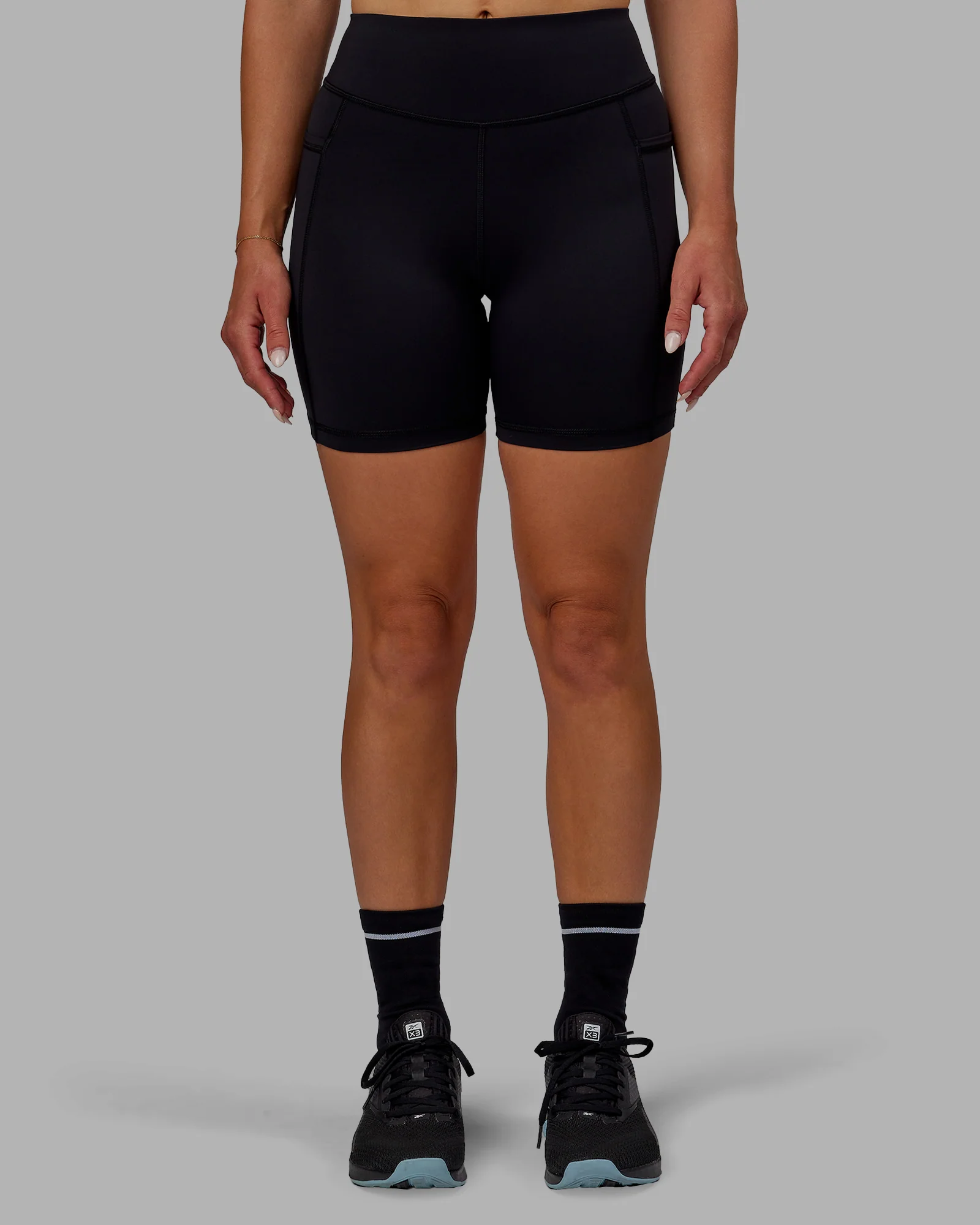 4535-elite-high-rise-6-short-pockets-black-10.webp Elite High-Rise 6" Short Pockets - Black