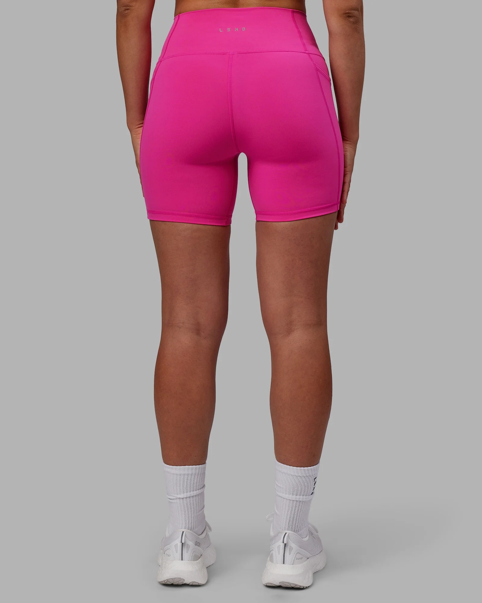 Fusion Ultra High-Rise 6" Short Pockets - Fuchsia Pink
