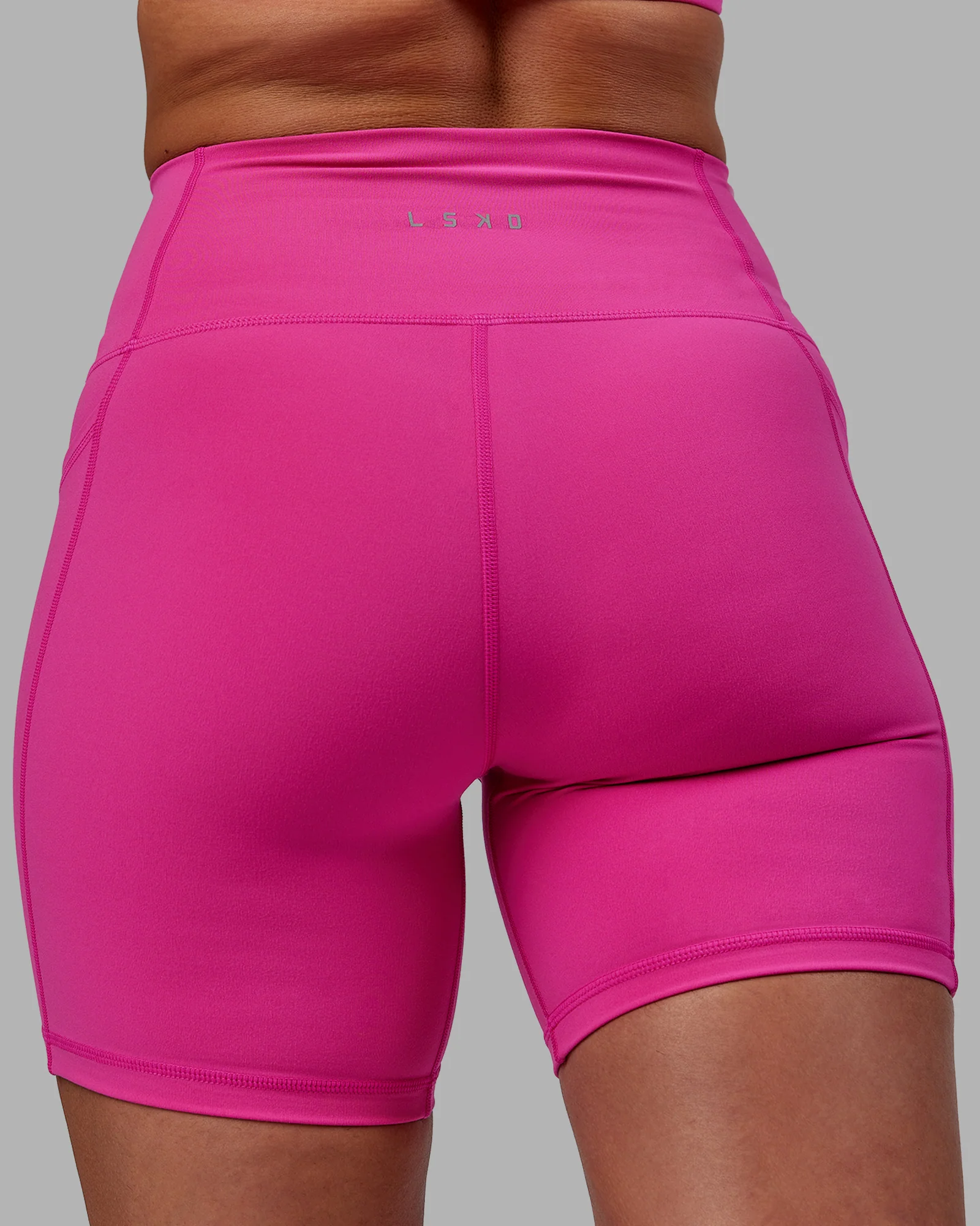 Fusion Ultra High-Rise 6" Short Pockets - Fuchsia Pink