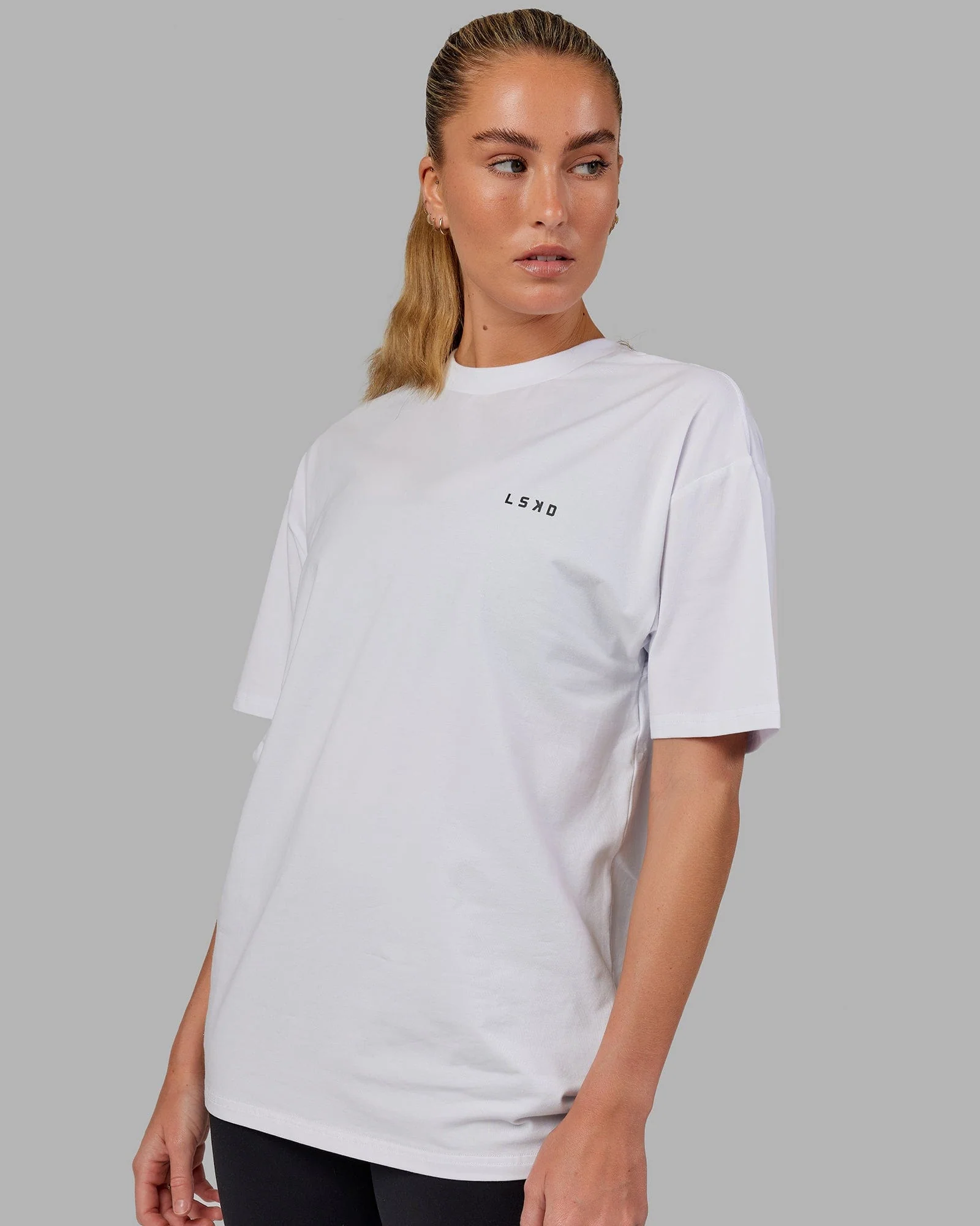 4741-vs5-flxcotton-tee-oversize-white-black-3.webp VS5 FLXCotton Tee Oversize - White-Black