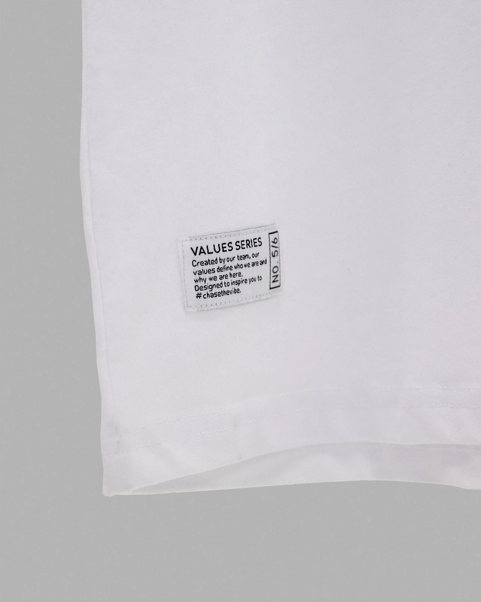 4741-vs5-flxcotton-tee-oversize-white-black-5.webp VS5 FLXCotton Tee Oversize - White-Black