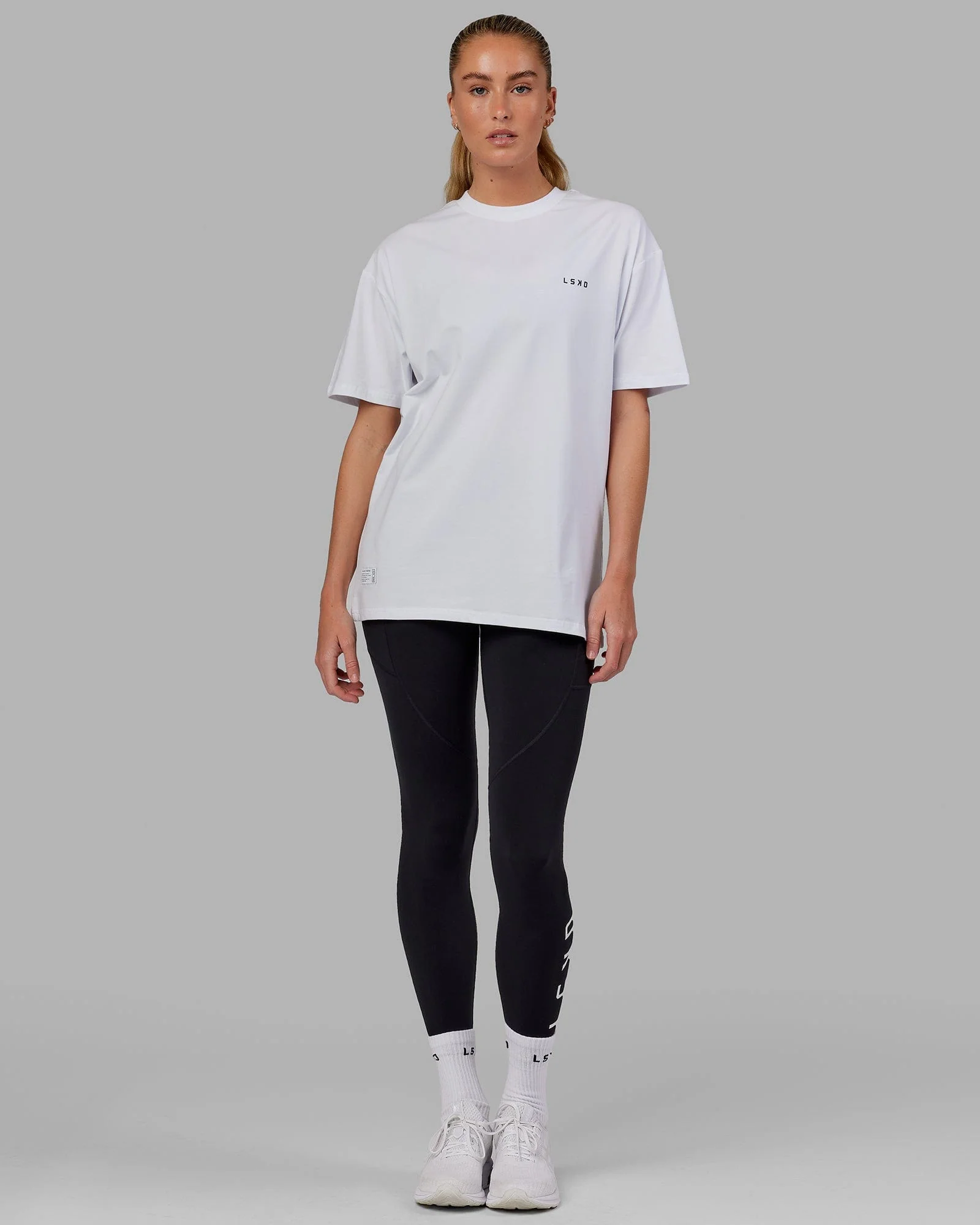4741-vs5-flxcotton-tee-oversize-white-black-6.webp VS5 FLXCotton Tee Oversize - White-Black