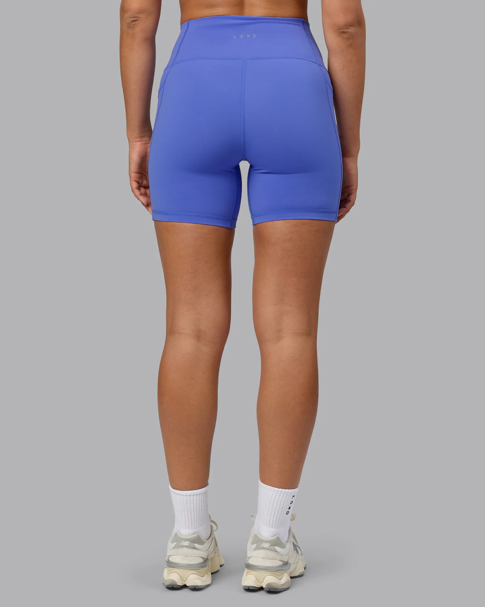 4759-fusion-ultra-high-rise-6-short-pockets-baja-blue-3.webp Fusion Ultra High-Rise 6" Short Pockets - Baja Blue