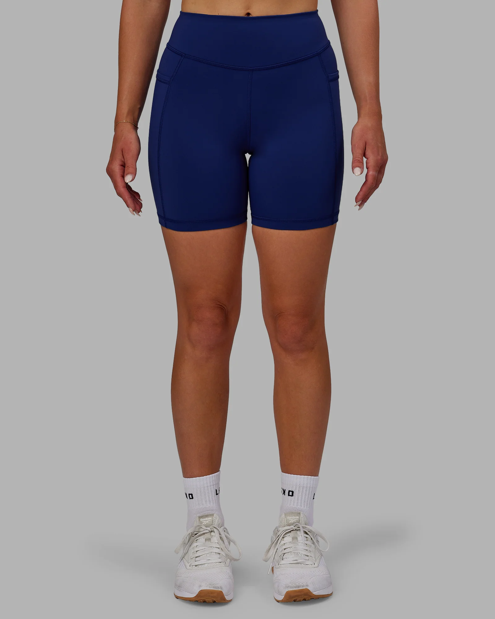 Elite High-Rise 6" Short Pockets - Midnight Blue