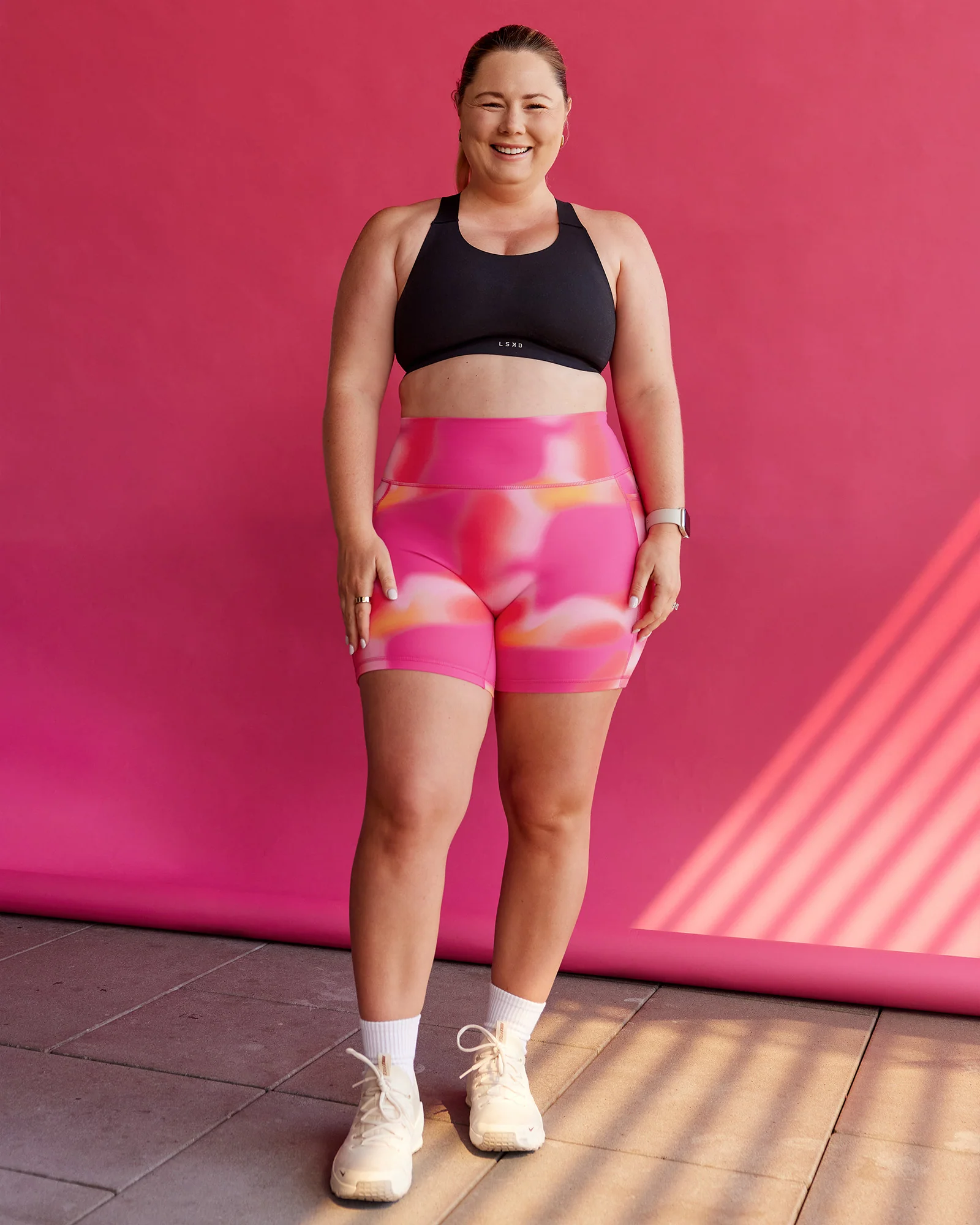 Fusion Ultra High-Rise 6" Short Pockets - Pink Glow Print
