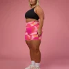 Fusion Ultra High-Rise 6" Short Pockets - Pink Glow Print