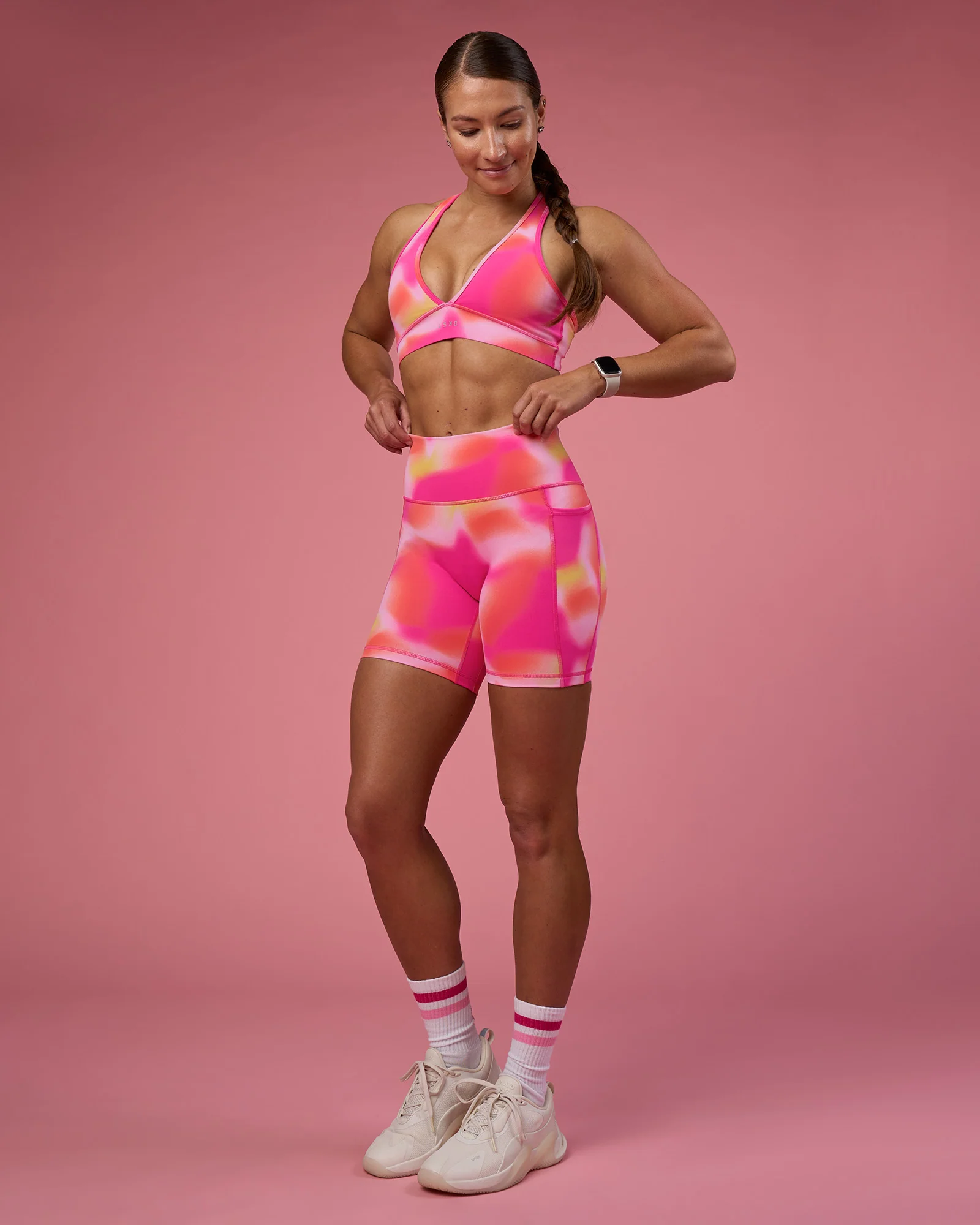 Fusion Ultra High-Rise 6" Short Pockets - Pink Glow Print